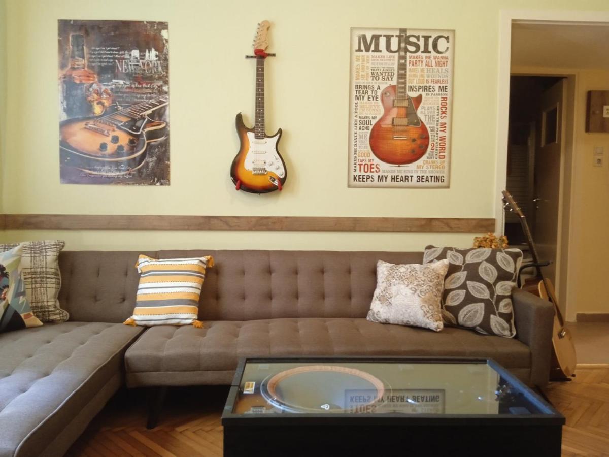 Still Got The Blues Apartment